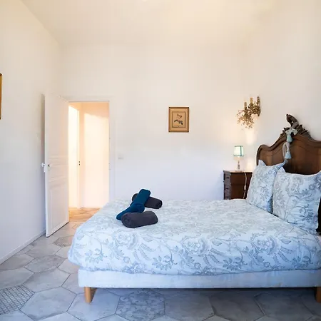Car-volterra Cottage-an קרקסון