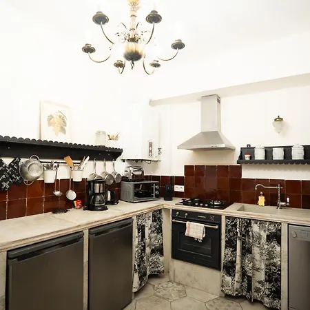 דירה Car-volterra Cottage-an קרקסון